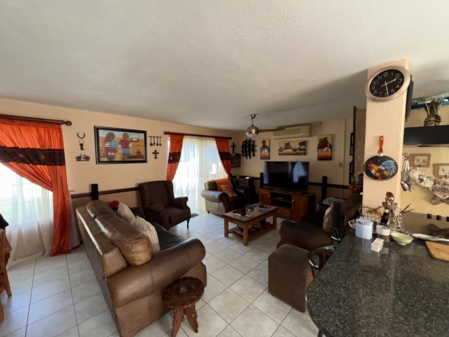 4 Bedroom Property for Sale in Heuwelsig North West